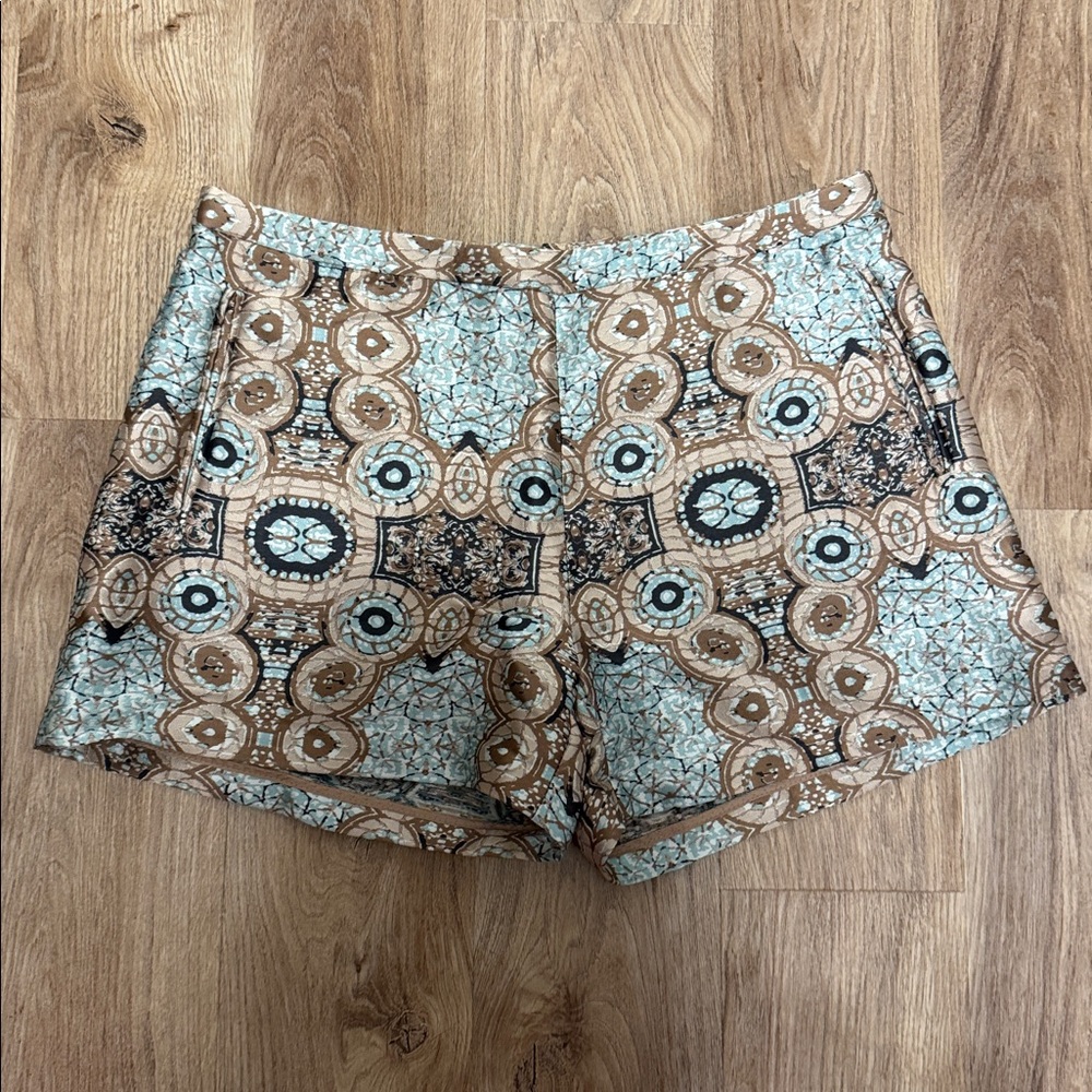 H&M Conscious Collection Jacquard Tapestry Printed Shorts